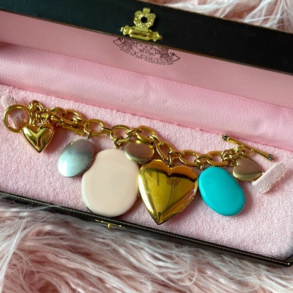 Rare hard to find Vintage juicy couture locket charm bracelet! - Picture 9 of 11